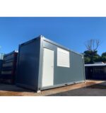 Module préfabriqué noir – Élégant, isolé et multifonctionnel – Image 3